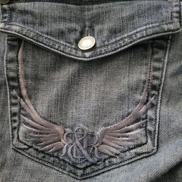 Rock & Republic Women's Jeans Size 31R&R Logo on back with embroidered pockets - Picture 6 of 9